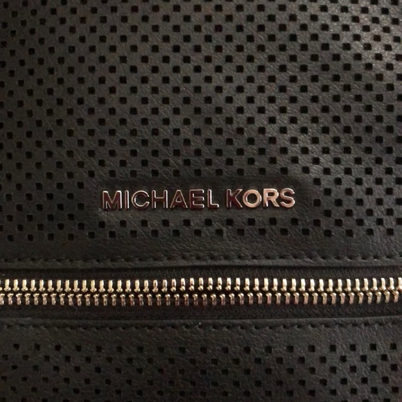 Michael Kors rhea zip perforated leather black - Picture 16 of 16